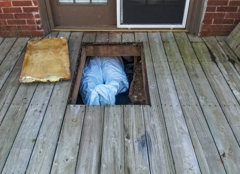 Going-into-Crawlspace-Entry-min