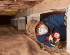 Inspecting Crawlspace SM