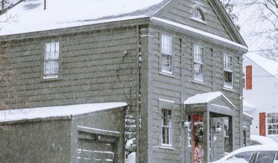 How Cold Fronts in January Trigger Indoor Condensation in Fort Lauderdale Homes