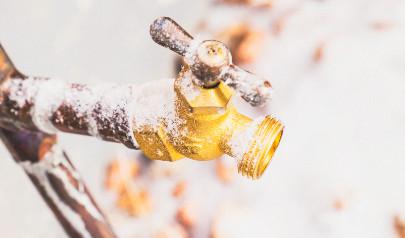 Six Simple Ways to Keep Your Pipes from Exploding this Winter