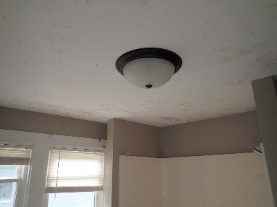 ceiling water damage 