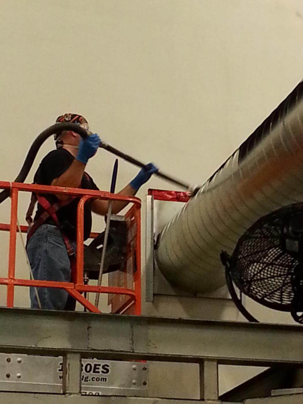 air duct cleaning 