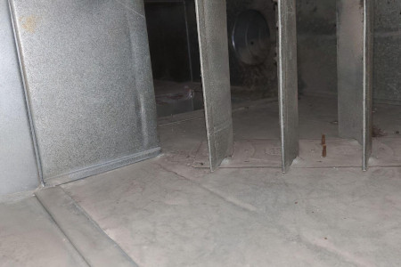 How Do You Clean Commercial Air Ducts?
