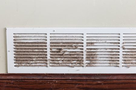 Dirty air duct