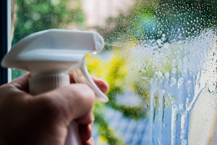 Cleaning glass doors