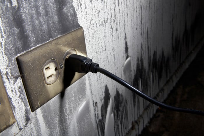 black-soot-plug.jpg